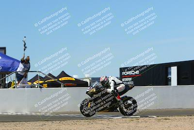 media/Mar-27-2022-CVMA (Sun) [[4786de14bf]]/Race 10 Supersport Shootout/